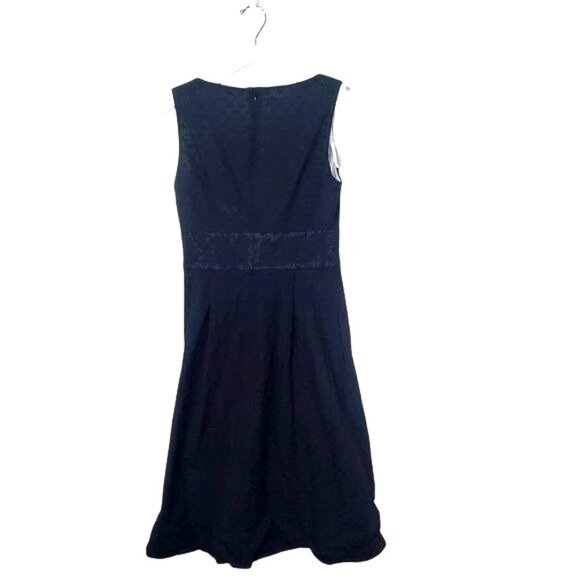 TALBOTS Womens Dress SZ 6 Embroidered Lined Sleeveless Faux Wrap Sheath Academia - Picture 3 of 12